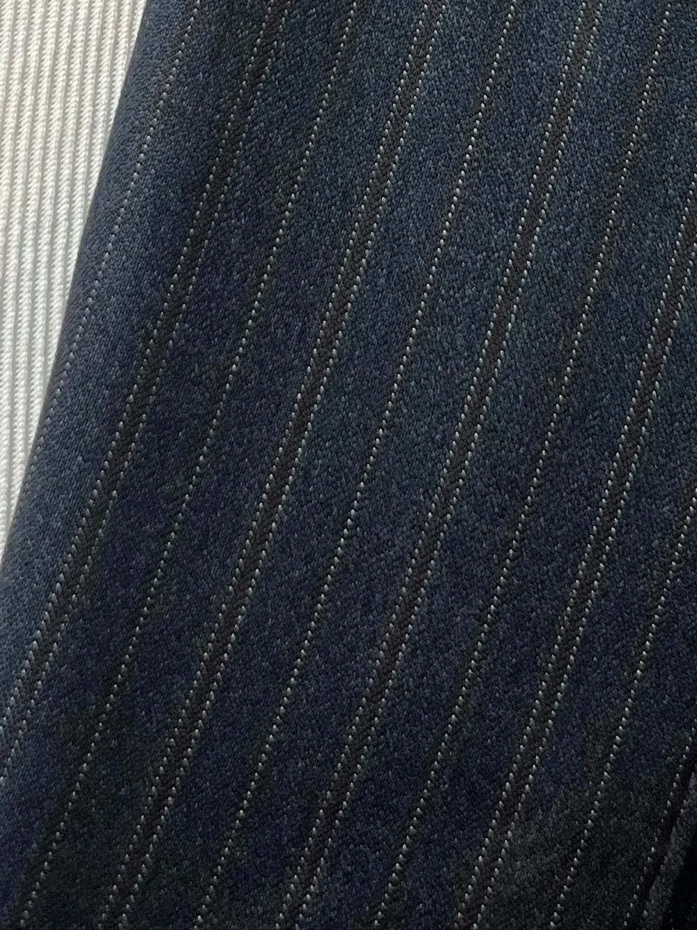 Hart Schaffner Marx Men's 48L Blazer 42x33 Pants Navy Blue Pinstripe Suit